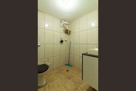Casa para alugar com 80m², 2 quartos e sem vaga Casa para alugar com 80m², 2 quartos e sem vagaBanheiro Social