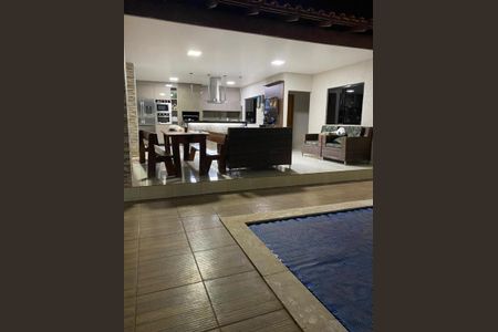 Casa de condomínio à venda com 340m², 5 quartos e 12 vagas Casa de condomínio à venda com 340m², 5 quartos e 12 vagasFoto 04