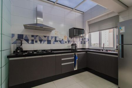 Apartamento para alugar com 122m², 2 quartos e 1 vaga Apartamento para alugar com 122m², 2 quartos e 1 vagaCozinha 2