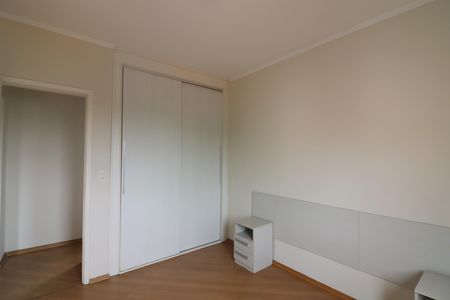 Apartamento à venda com 65m², 2 quartos e 1 vagaQuarto 2