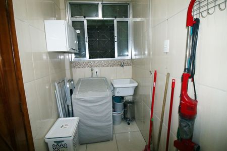 Apartamento à venda com 57m², 2 quartos e 1 vagaÁrea de Serviço