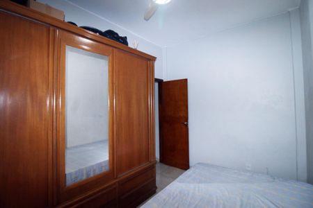 Apartamento à venda com 57m², 2 quartos e 1 vagaQuarto 2