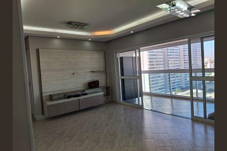 Apartamento para alugar com 21m², 3 quartos e 2 vagas