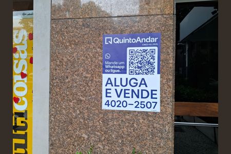Apartamento à venda com 64m², 2 quartos e sem vaga Apartamento à venda com 64m², 2 quartos e sem vagaPlaca