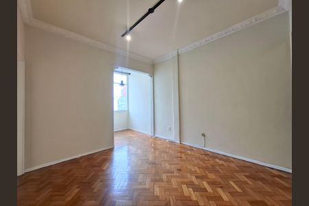 Sala de apartamento à venda com 2 quartos, 64m² em Laranjeiras, Rio de Janeiro