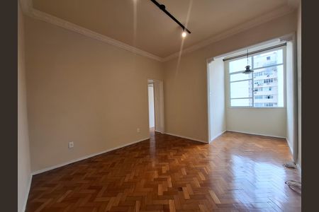 Sala de apartamento à venda com 2 quartos, 64m² em Laranjeiras, Rio de Janeiro
