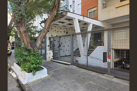 Apartamento à venda com 55m², 1 quarto e sem vaga Apartamento à venda com 55m², 1 quarto e sem vagaFachada