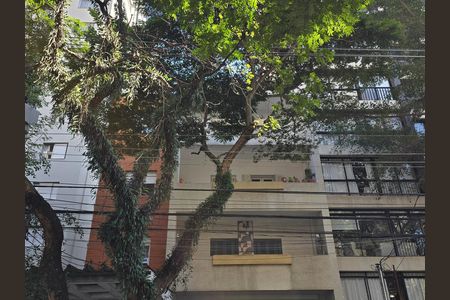 Apartamento à venda com 55m², 1 quarto e sem vaga Apartamento à venda com 55m², 1 quarto e sem vagaFachada