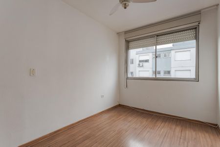 Quarto 1 de apartamento à venda com 2 quartos, 75m² em Sarandi, Porto Alegre