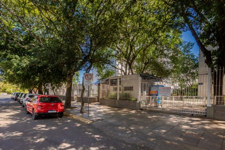Apartamento à venda com 75m², 2 quartos e sem vaga Apartamento à venda com 75m², 2 quartos e sem vagaFachada