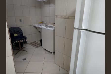 Casa à venda com 556m², 3 quartos e 5 vagas Casa à venda com 556m², 3 quartos e 5 vagasÁrea de Serviço