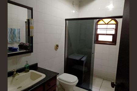 Casa à venda com 556m², 3 quartos e 5 vagas Casa à venda com 556m², 3 quartos e 5 vagasBanheiro