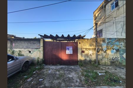 Fachada de casa para alugar com 2 quartos, 80m² em Curicica, Rio de Janeiro