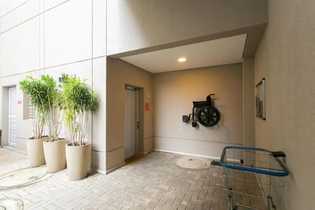 Apartamento à venda com 36m², 2 quartos e sem vaga Apartamento à venda com 36m², 2 quartos e sem vagaÁrea comum