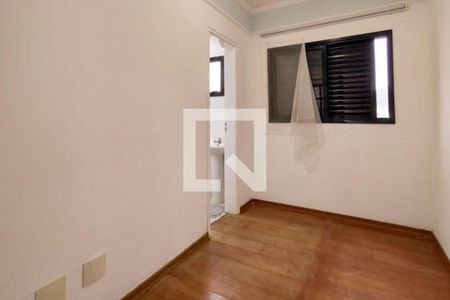 Apartamento para alugar com 111m², 3 quartos e 1 vaga Apartamento para alugar com 111m², 3 quartos e 1 vagaQuarto