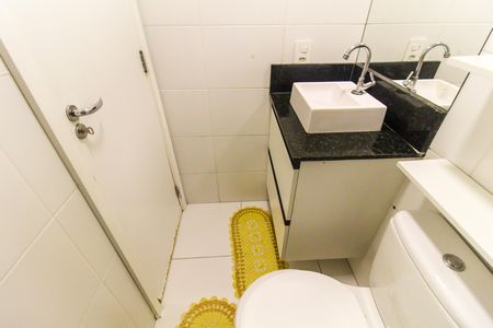 Apartamento para alugar com 32m², 2 quartos e sem vaga Apartamento para alugar com 32m², 2 quartos e sem vagaBanheiro