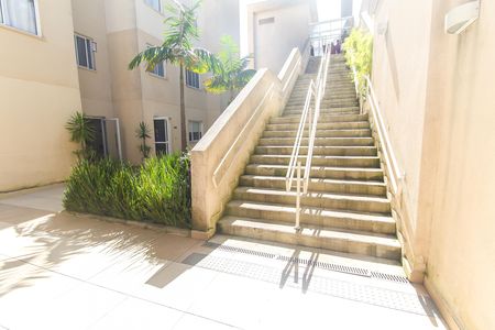 Apartamento para alugar com 32m², 2 quartos e sem vaga Apartamento para alugar com 32m², 2 quartos e sem vagaEntrada
