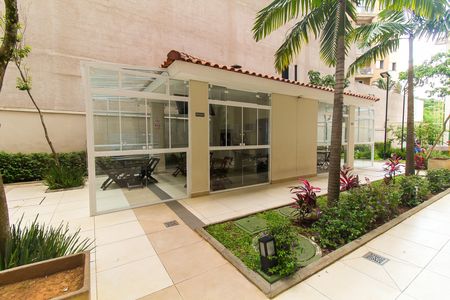 Apartamento para alugar com 32m², 2 quartos e sem vaga Apartamento para alugar com 32m², 2 quartos e sem vagaÁrea comum - Churrasqueira