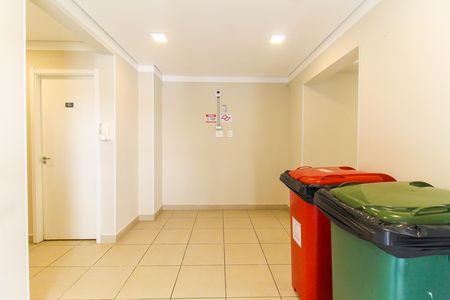 Apartamento para alugar com 32m², 2 quartos e sem vaga Apartamento para alugar com 32m², 2 quartos e sem vagaÁrea comum - Salão de festas