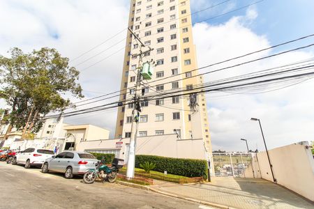 Apartamento para alugar com 32m², 2 quartos e sem vaga Apartamento para alugar com 32m², 2 quartos e sem vagaFachada