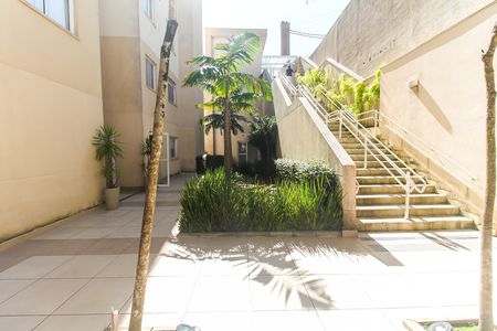 Apartamento para alugar com 32m², 2 quartos e sem vaga Apartamento para alugar com 32m², 2 quartos e sem vagaEntrada