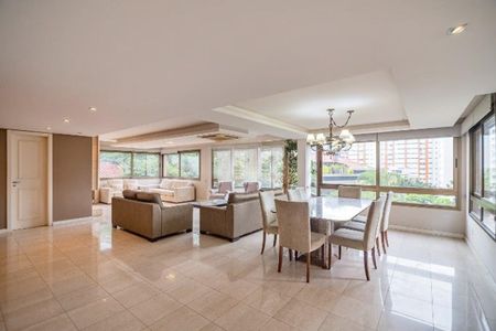 Apartamento para alugar com 264m², 3 quartos e 2 vagas