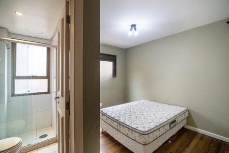 Apartamento para alugar com 264m², 3 quartos e 2 vagas