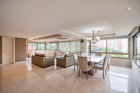 Apartamento para alugar com 264m², 3 quartos e 2 vagas
