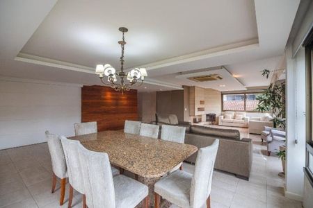 Apartamento para alugar com 3 quartos, 264m² em Auxiliadora, Porto Alegre