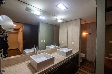 Apartamento para alugar com 264m², 3 quartos e 2 vagas
