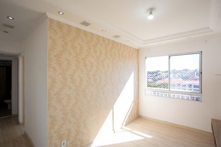 Sala de apartamento para alugar com 2 quartos, 44m² em Canhema, Diadema