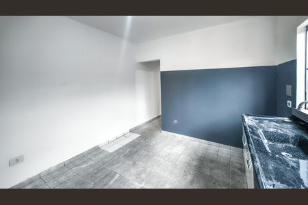 Casa para alugar com 80m², 2 quartos e 1 vaga Casa para alugar com 80m², 2 quartos e 1 vagaCozinha