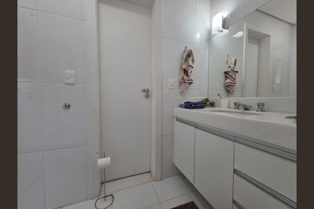 Apartamento à venda com 158m², 4 quartos e 3 vagas