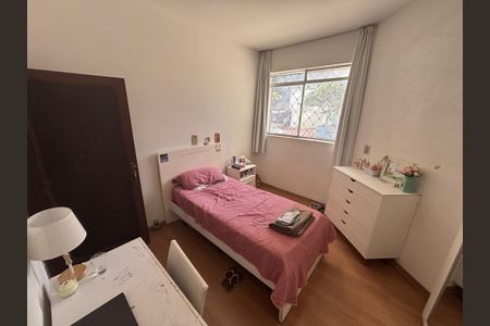 Apartamento à venda com 130m², 3 quartos e 1 vaga