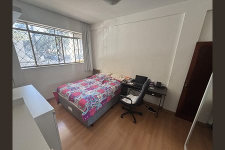 Apartamento à venda com 130m², 3 quartos e 1 vaga