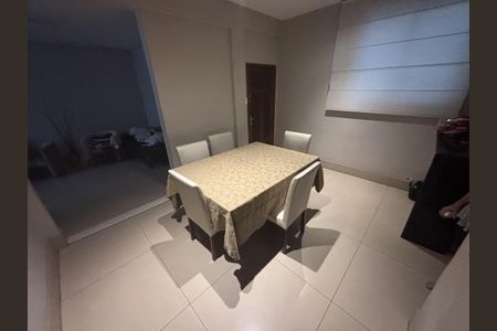 Apartamento à venda com 130m², 3 quartos e 1 vaga