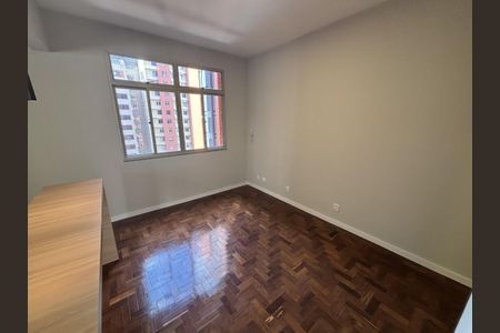 Apartamento à venda com 2 quartos, 72m² em Centro, Belo Horizonte