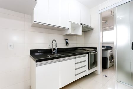 Apartamento à venda com 67m², 2 quartos e 2 vagas Apartamento à venda com 67m², 2 quartos e 2 vagascozinha