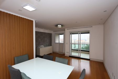 Apartamento à venda com 67m², 2 quartos e 2 vagas Apartamento à venda com 67m², 2 quartos e 2 vagasSala