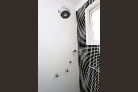 Apartamento à venda com 67m², 2 quartos e 2 vagas Apartamento à venda com 67m², 2 quartos e 2 vagasBanheiro da Suíte