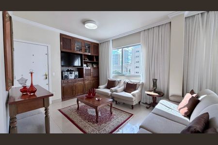 Apartamento à venda com 140m², 4 quartos e 2 vagas