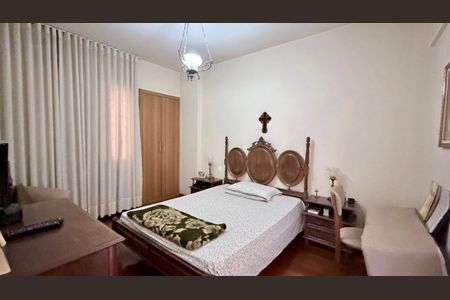 Apartamento à venda com 140m², 4 quartos e 2 vagas