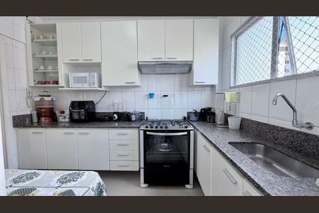 Apartamento à venda com 140m², 4 quartos e 2 vagas