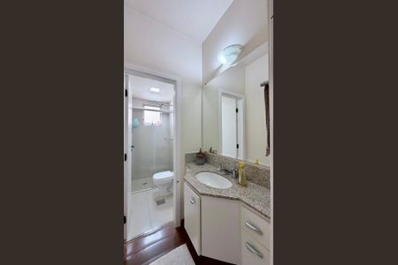 Apartamento à venda com 140m², 4 quartos e 2 vagas