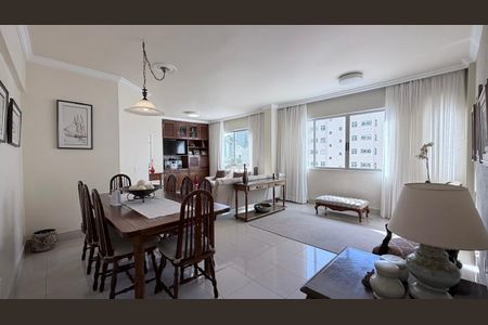 Apartamento à venda com 140m², 4 quartos e 2 vagas