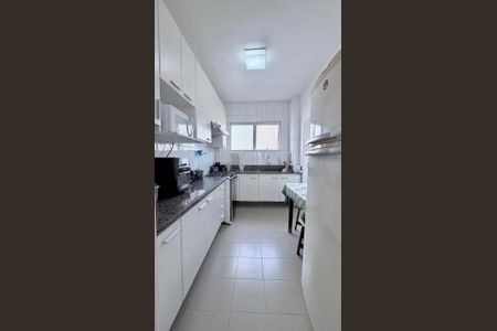 Apartamento à venda com 140m², 4 quartos e 2 vagas