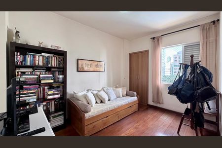 Apartamento à venda com 140m², 4 quartos e 2 vagas