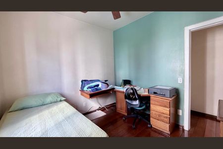 Apartamento à venda com 140m², 4 quartos e 2 vagas