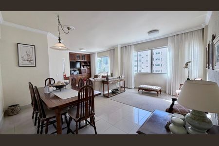 Apartamento à venda com 140m², 4 quartos e 2 vagas