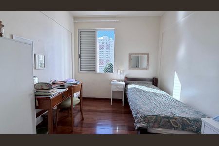 Apartamento à venda com 140m², 4 quartos e 2 vagas
